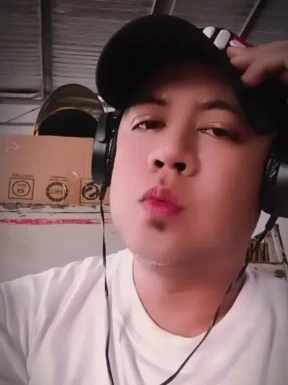 Foreign men for dating