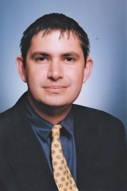 <span>Ant, 26</span>&nbsp;<span style='width: 25px; height: 16px; float: right; background-image: url(/bitmaps/flags_small/NZ.PNG)'>&nbsp;</span><br><span>Auckland, Nuova Zelanda</span>&nbsp;<input type='button' class='joinbtn' style='float: right' value='JOIN NOW' />