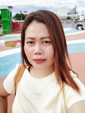 <span>Maricel, 48</span> <span style='width: 25px; height: 16px; float: right; background-image: url(/bitmaps/flags_small/PH.PNG)'> </span><br><span>Ormoc, Filipinas</span> <input type='button' class='joinbtn' style='float: right' value='JOIN NOW' />