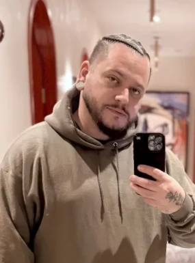 American men looking for love